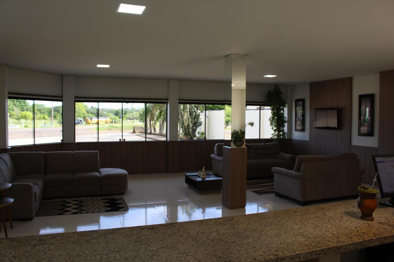 Terra Do Chimarrao Hotel Venancio Aires Екстер'єр фото
